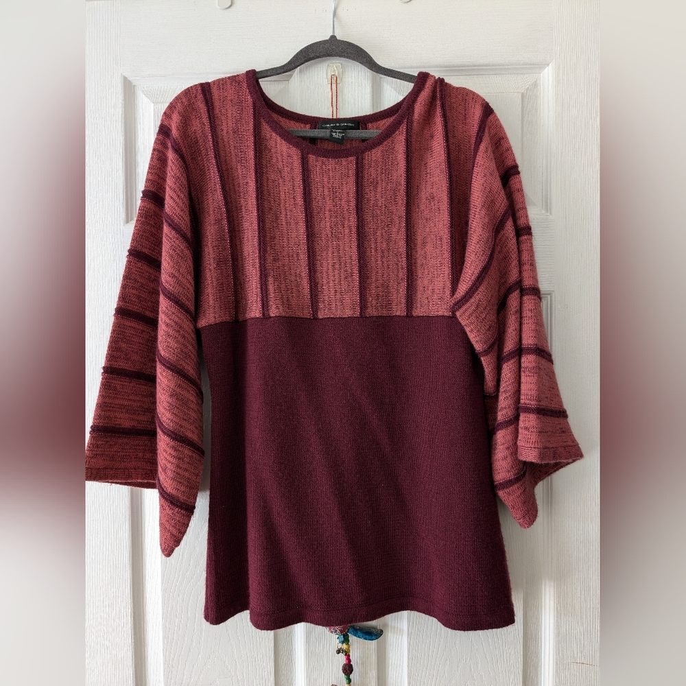 Cable & Gauge bell sleeve sweater top